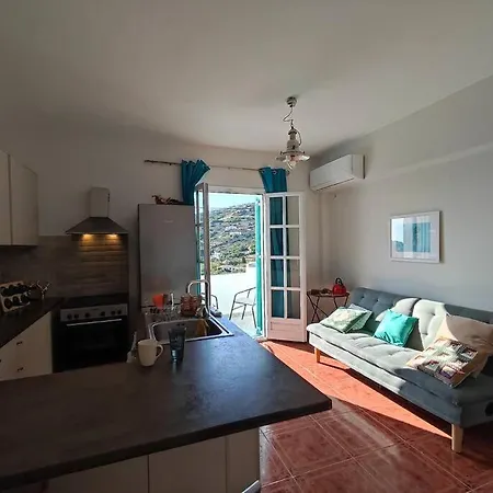 Armiriki Sea View Guest @batsi Andros