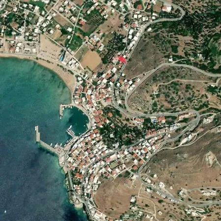 Holiday home Armiriki Sea View Guest @batsi Andros *